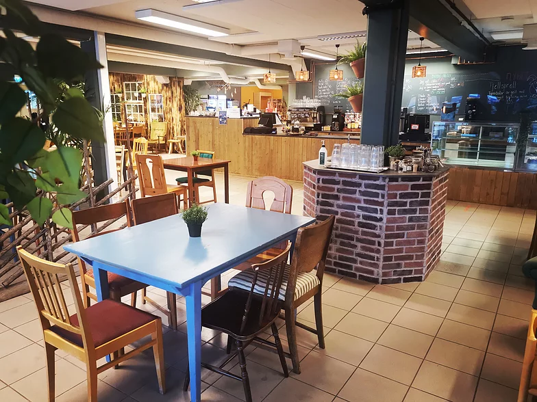 TID Kafé og Landhandel  – Ål